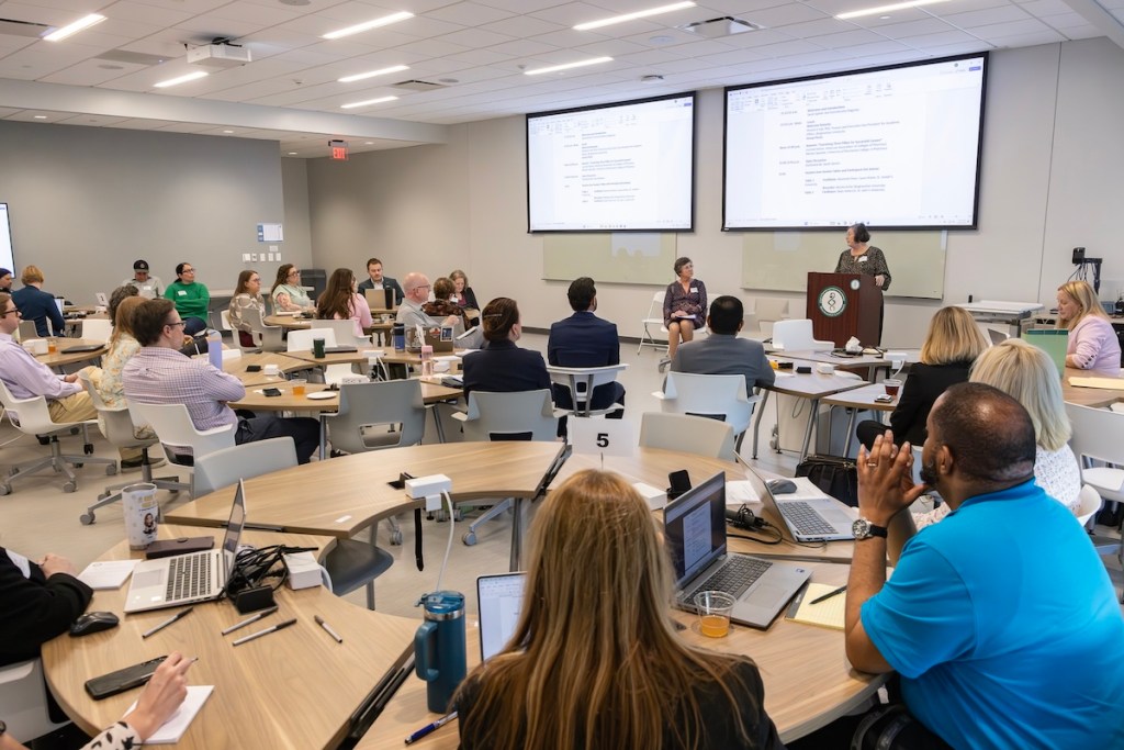 Building successful pharmacy faculty careers through mentorship and&nbsp;support